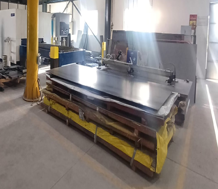 Laser cutting